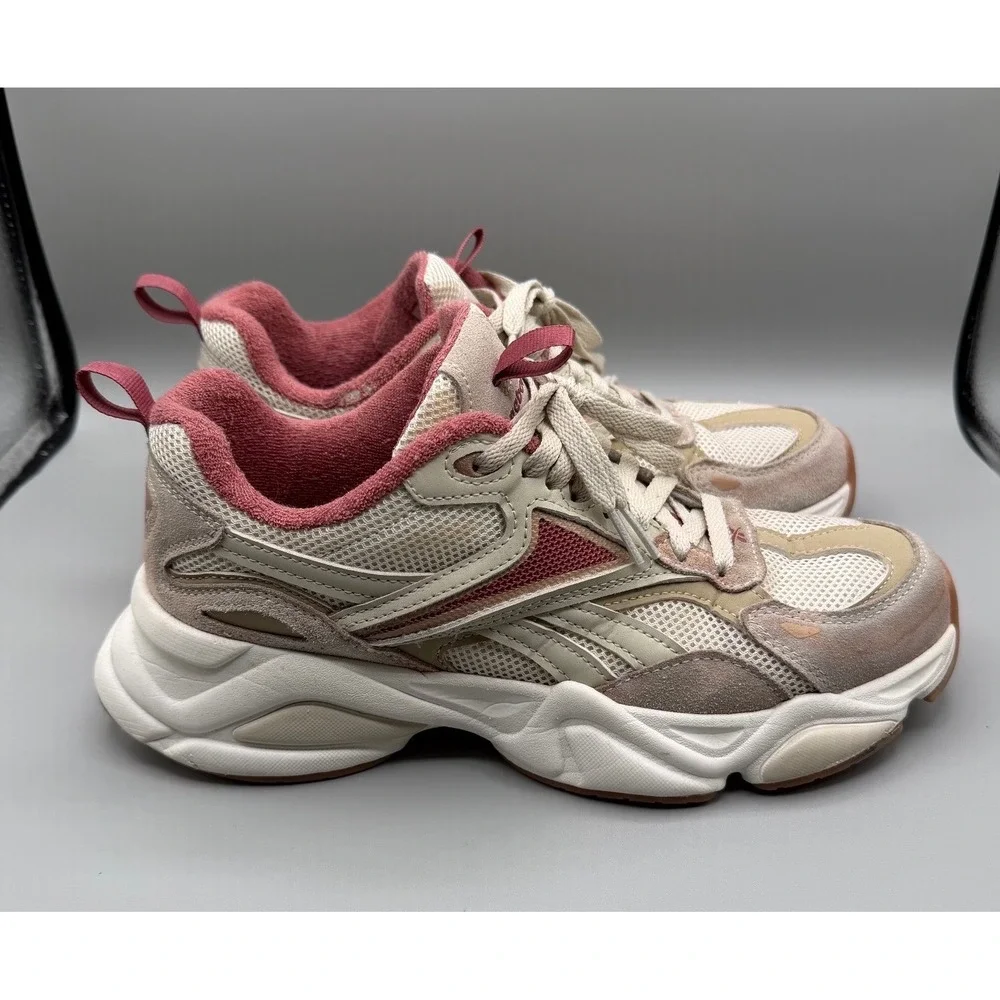 Reebok Royal Charge Women's Beige Maroon Chunky Sneakers Lifestyle Shoes Size 10